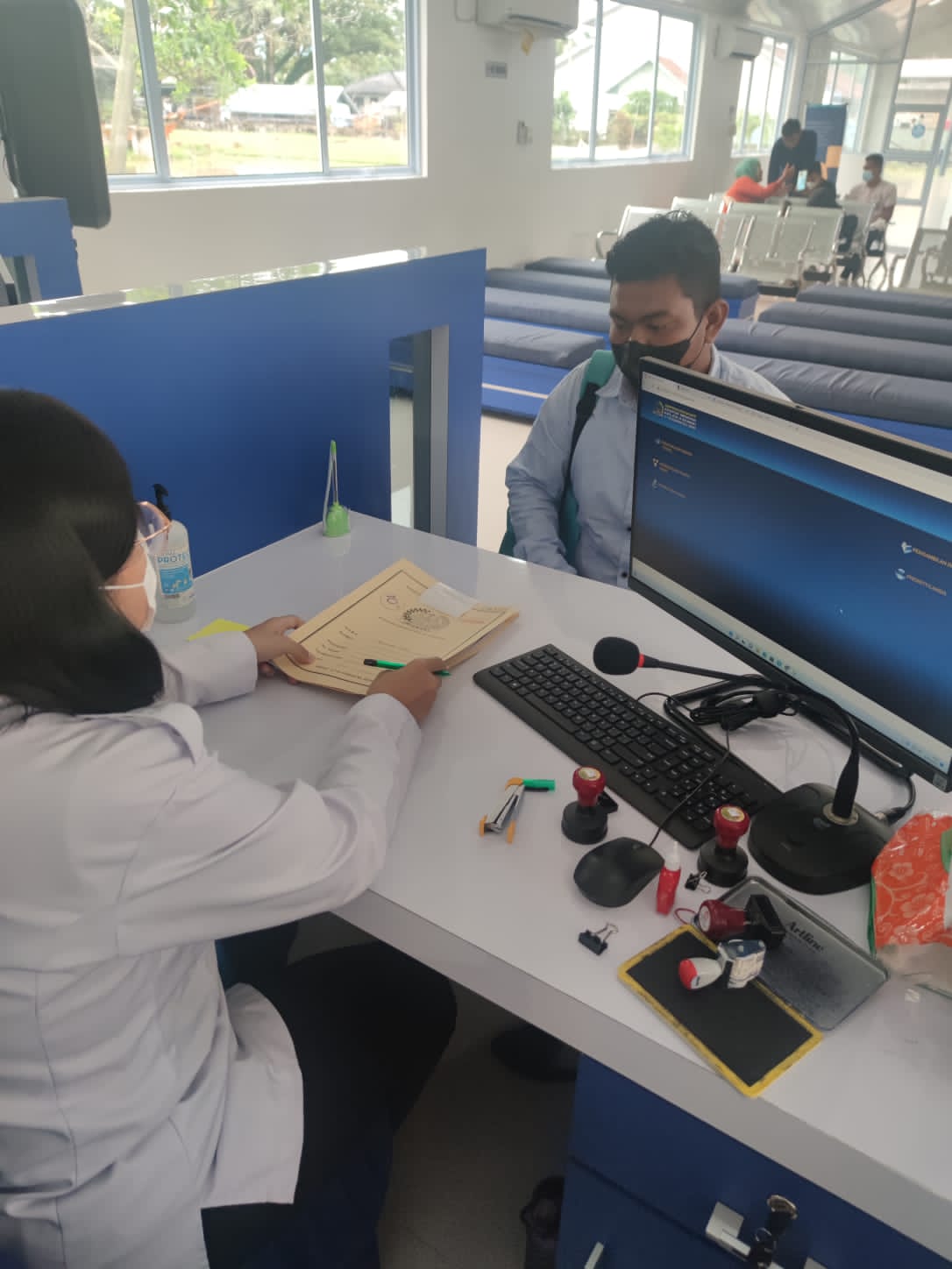 Kantor Imigrasi Kelas II TPI Dumai Terbitkan Permohonan DPRI 10 Tahun
