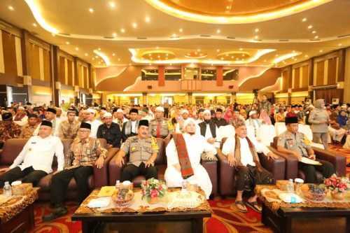 Kapolda Sumut dan Walikota Medan Silaturahmi bersama Religious Muslim