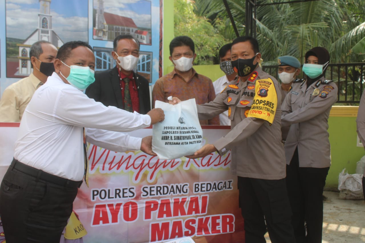 Cek Pembangunan Gereja HKBP Sei Rampah, Kapolres Sergai Laksanakan Bakti Sosial Minggu Kasih
