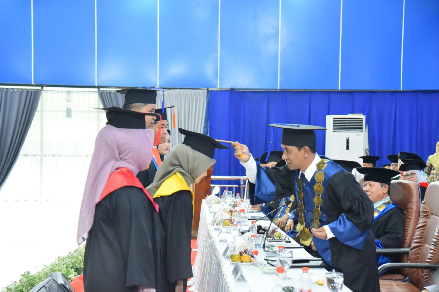 UNSAM Wisuda 622 Sarjana Periode I Tahun 2023