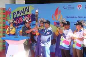 Eldin Bersama Sesmenpora dan Sekjen Inapgoc Melepas Pawai Obor Indonesia Asian Para Games 2018