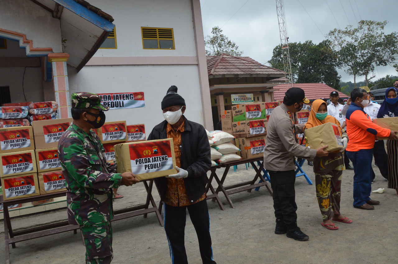 TNI-Polri Siap Dukung Pemda dalam Tangani Bencana Erupsi