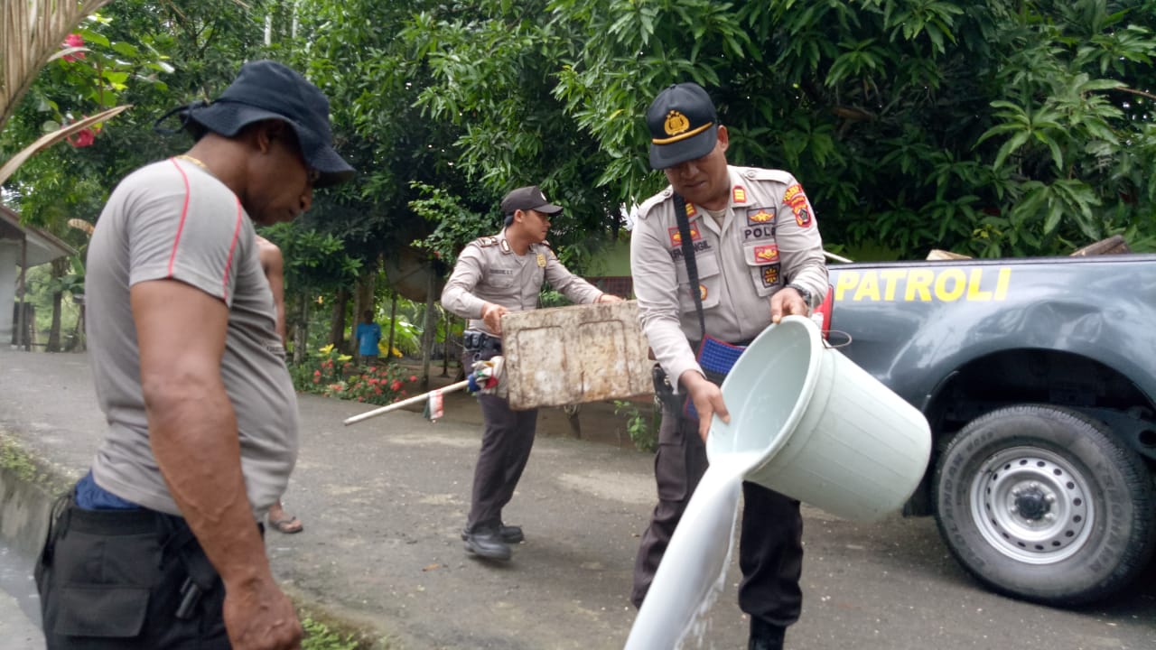 Polres Sarmi Lakukan Penertiban Minuman Keras Lokal