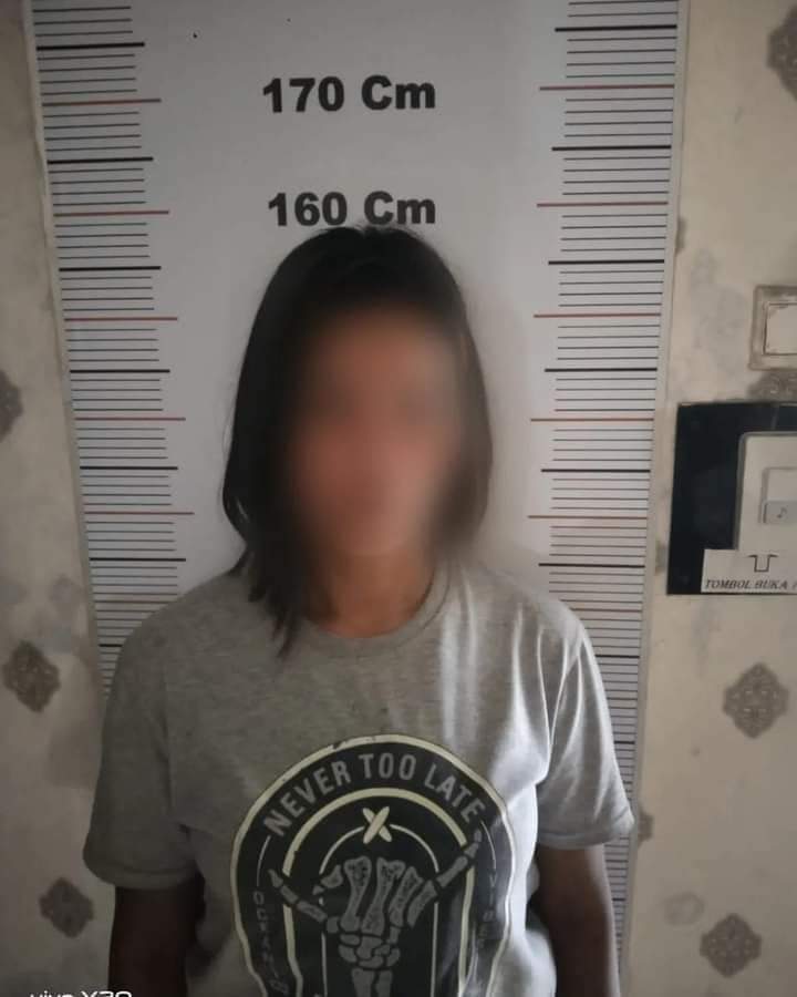 Polsek Helvetia Tangkap Ibu bersama Anak Pengedar 8 Kg