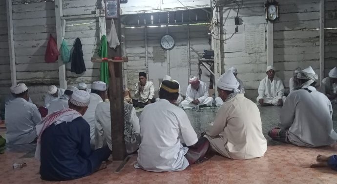 Pembubaran acara  persulukan Tariqat Tarbiyah Naqsabandiyah berjalan lancar dan aman