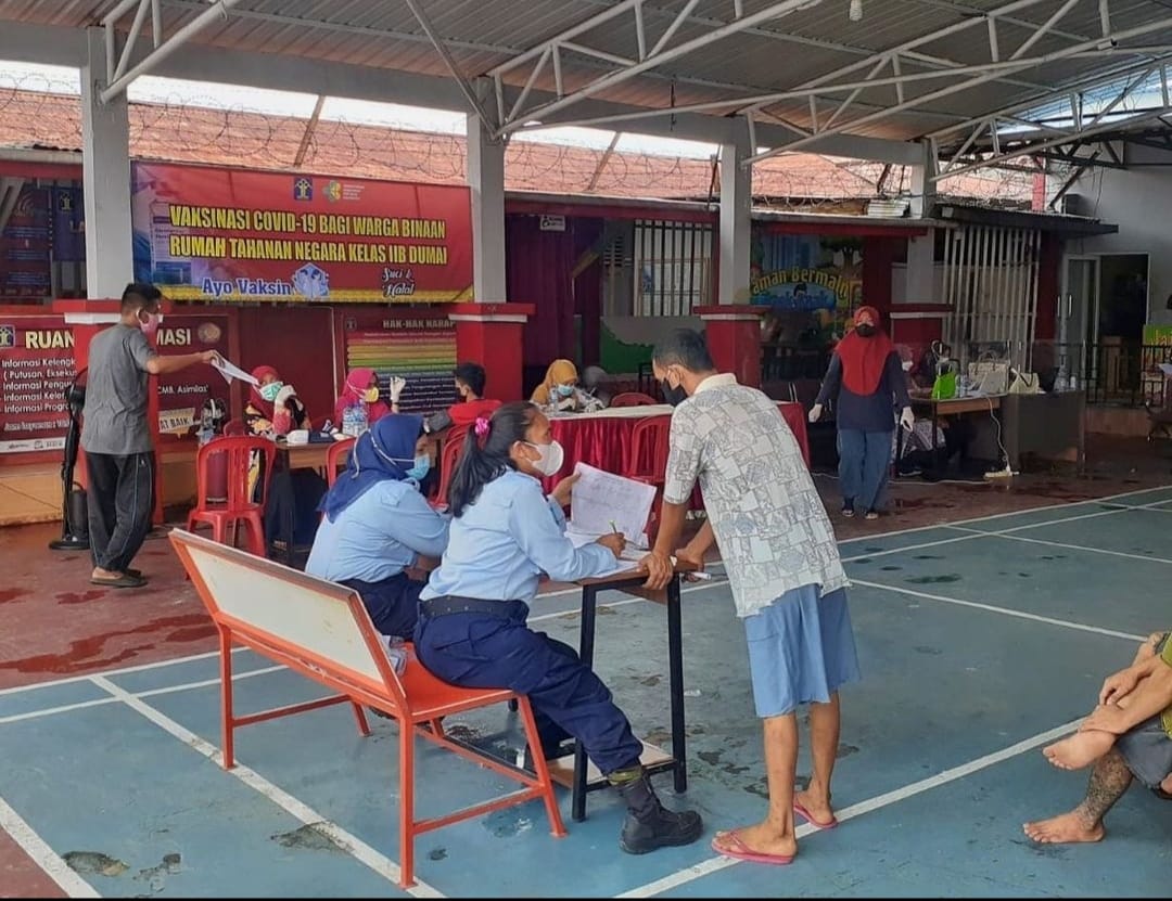 Rutan Dumai Bekerja Sama Dengan Dinkes Lakukan Vaksinasi Percepat Herd Immunity