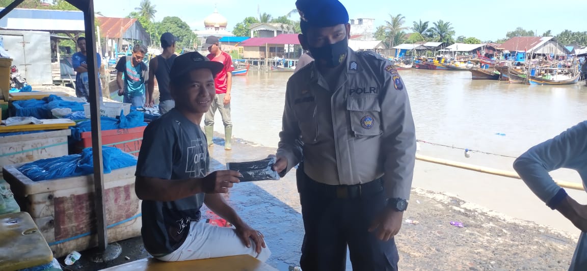 Satpol Air Polres Sergai Lakukan Operasi Yustisi Pencegahan Covid-19 