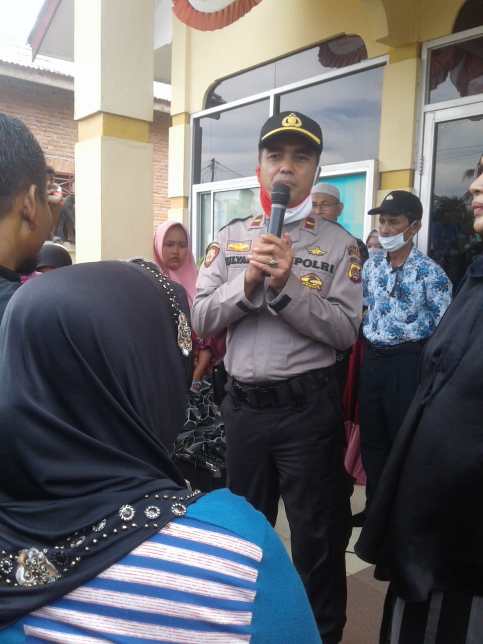 Masyarakat Dari Dua Dusun Tuntut Geuchik Bakaran Batee Mundur Dari Jabatannya