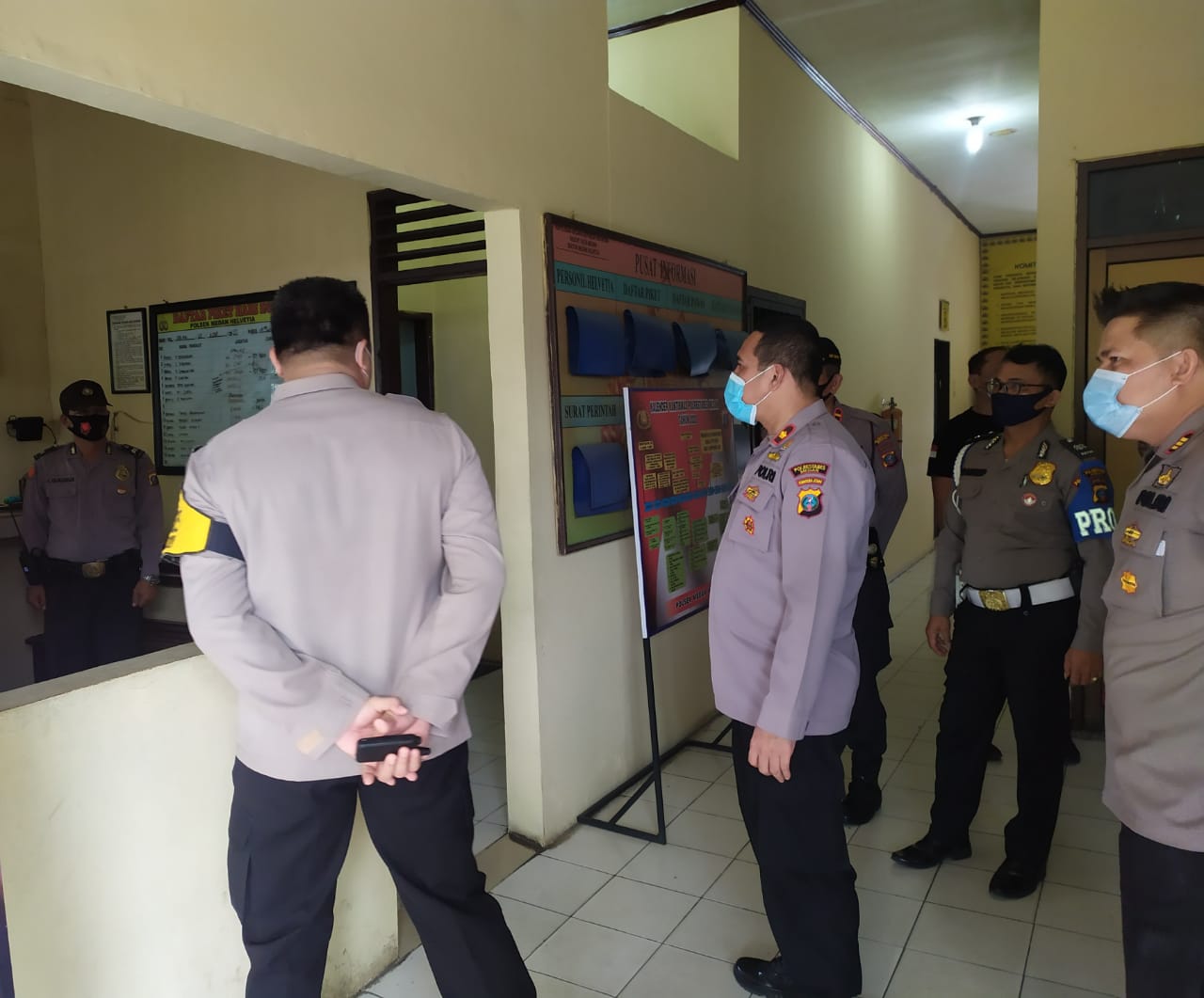 Kapolrestabes Medan Kombes Pol Riko Sunarko.SH.SIK.M.Si sidak Polsek Medan Helvetia