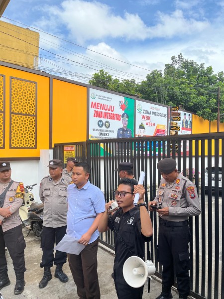 Mahasiswa KOMPAS SUMUT Demo di Kejari Labuhanbatu, Desak Usut Dugaan Korupsi di Sejumlah Instansi