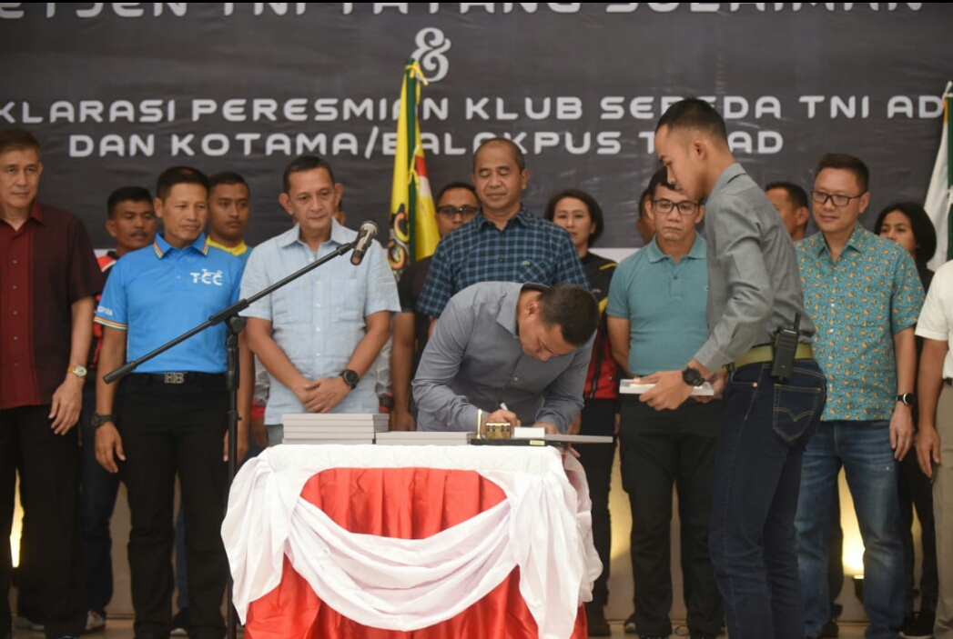 Deklarasi Army Cycling Club, Wakasad Kembangkan Olahraga Sepeda Di Tanah Air