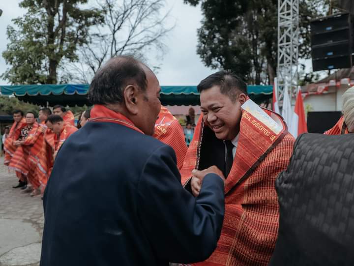 Hadiri Pelantikan PPPTSB Dairi, Bupati Eddy Berutu Minta Marga Sinaga Jaga Soliditas