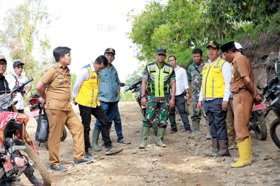 TMMD Kodim 0207/Sml Tahun 2023 Buka Jalan Penghubung Dari Kecamatan Panei Ke Sidamanik