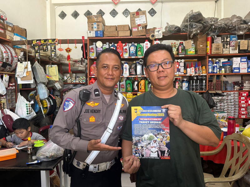 Polres Dumai Gelar Sosialisasi Pembagian Leaflet Dalam Rangka Operasi Keselamatan Lancang Kuning