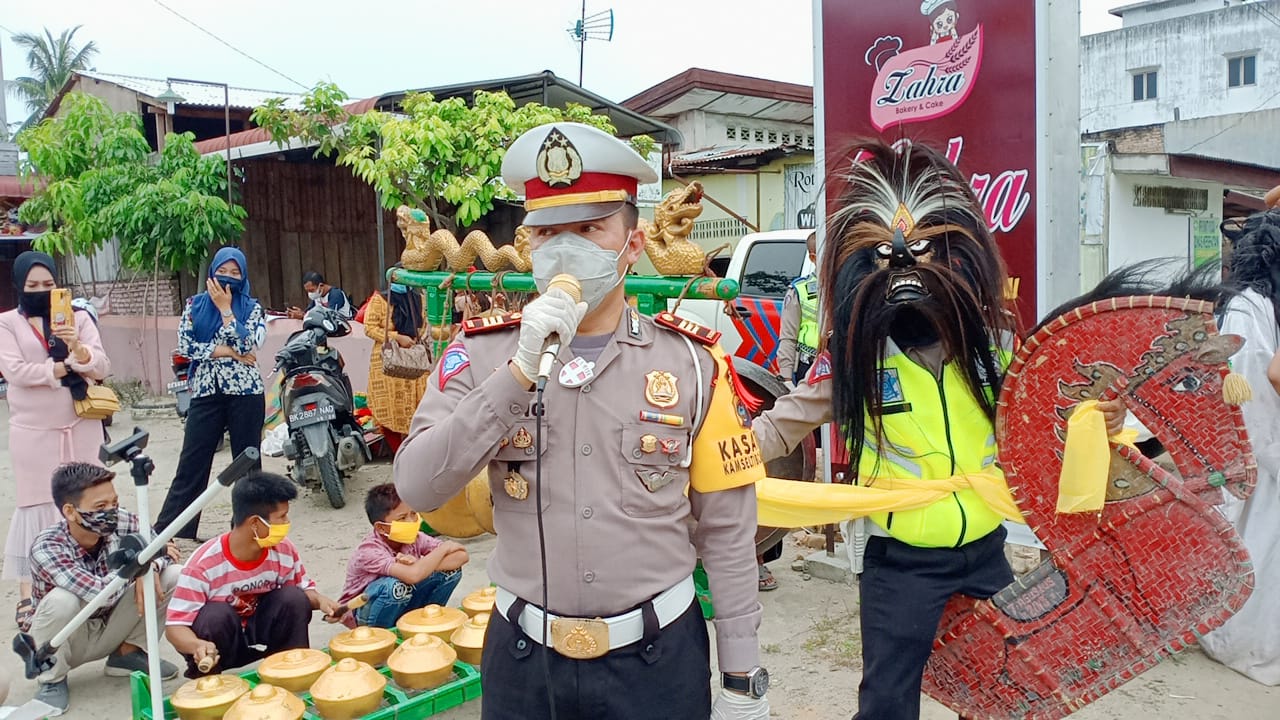 Satlantas Polres Sergai Gelar Operasi Yustisi  Kasat Lantas AKP Agung: Kita Edukasi Bahaya Covid-19
