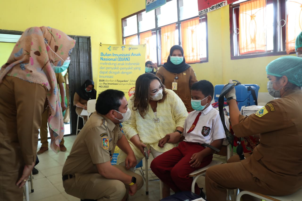 Bupati Pakpak Bharat Canangkan Bulan Imunisasi Anak Nasional
