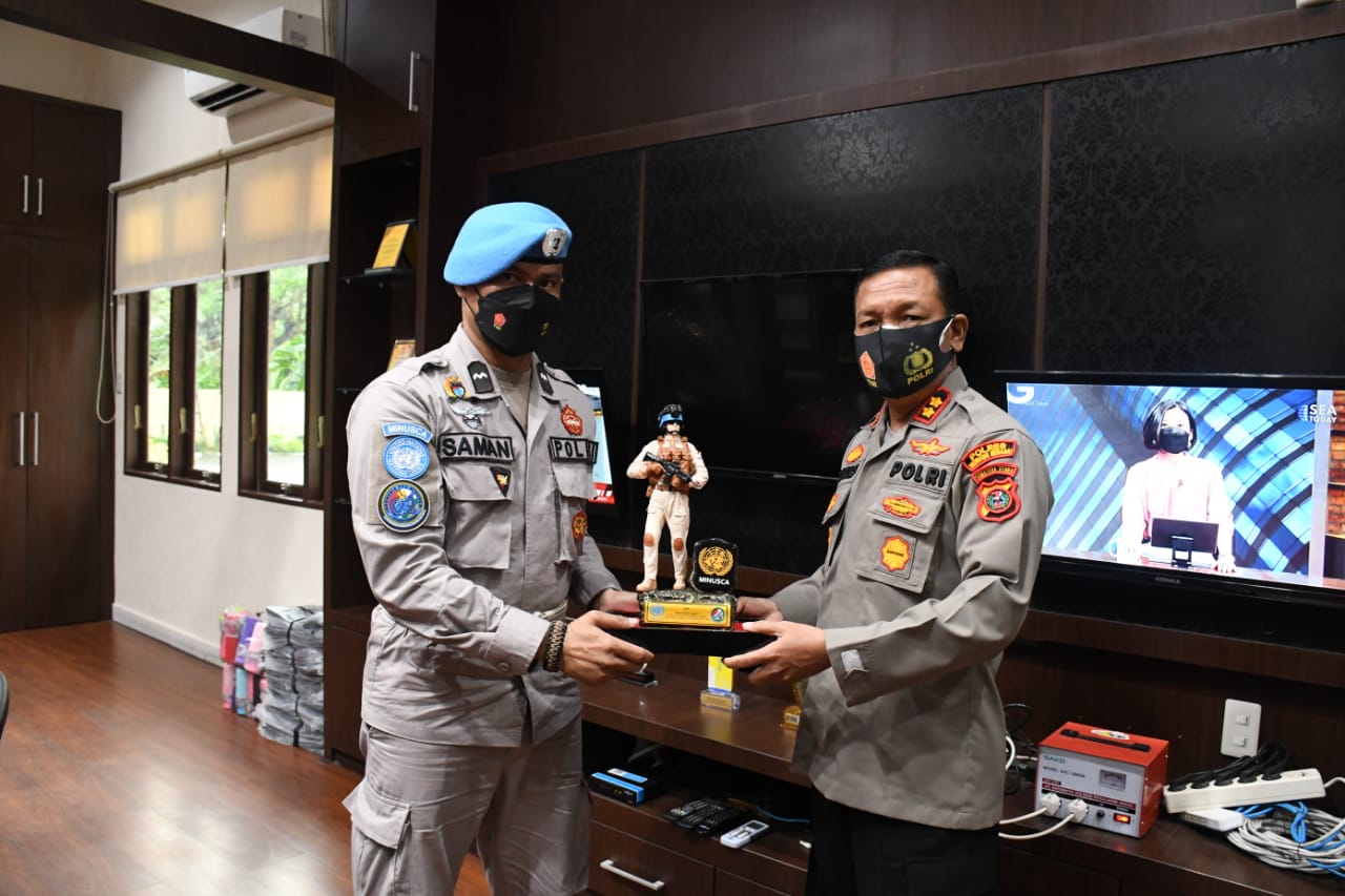 Pulang Tugas Negara Satgas Garuda Bhayangkara FPU 2 MINUSCA  Aipda Saman Disambut Kapolres Sergai 