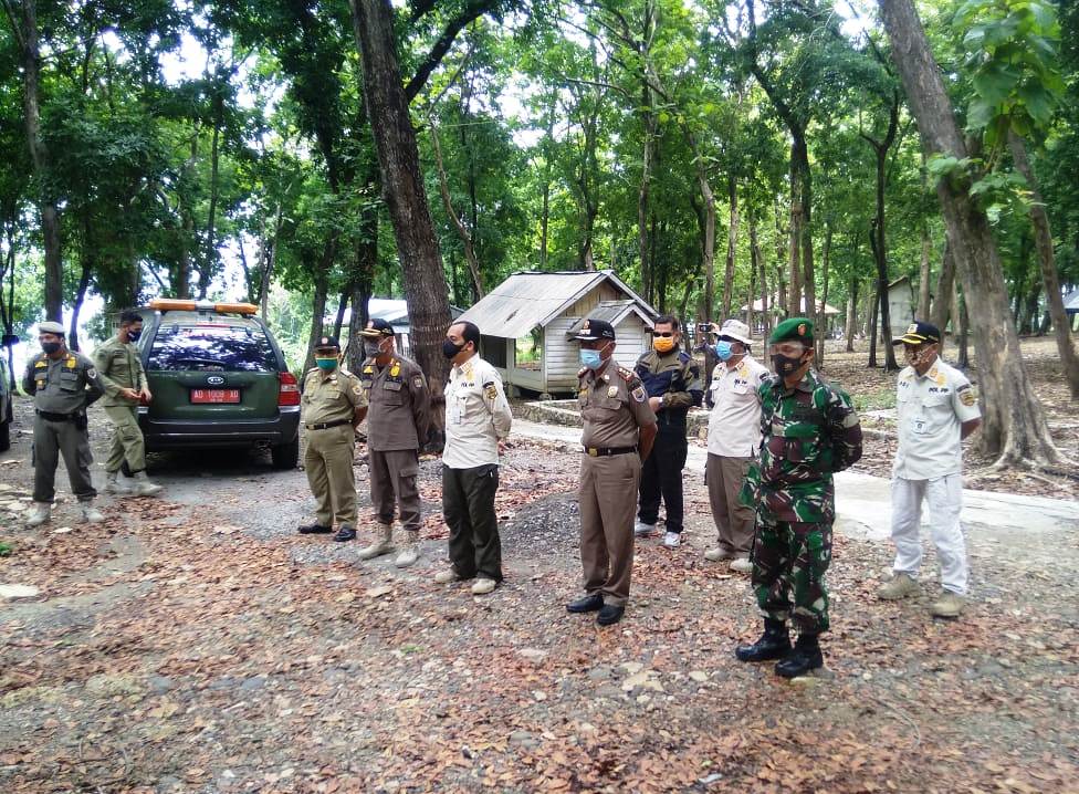 Petugas Gabungan Tertipkan Pengunjung Wanawisata