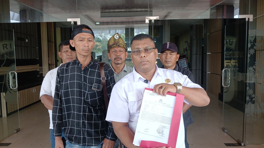 Diduga Halangi Tugas Jurnalistik, Wartawan di Rohul Laporkan Ketua Pemuda Desa ke Polres