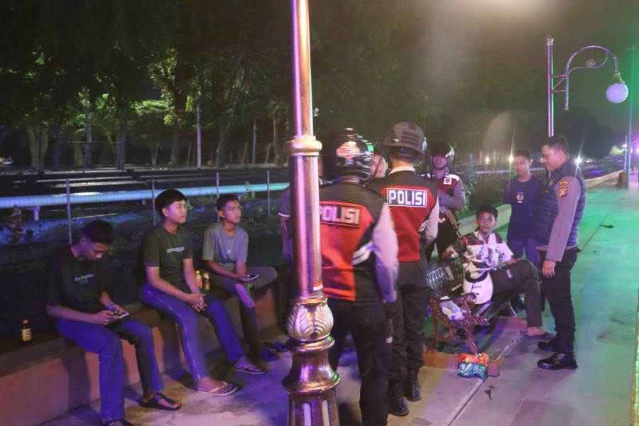 Polres Dumai Mengelar Kegiatan Patroli Tim Raga Dan Patroli Blue Light