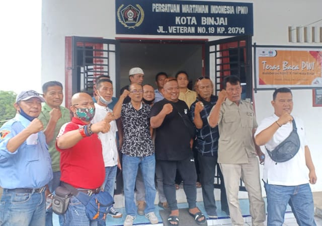 Samsul Tarigan Sambangi Kantor PWI Binjai,Ketua PWI : Samsul Sahabat Pers