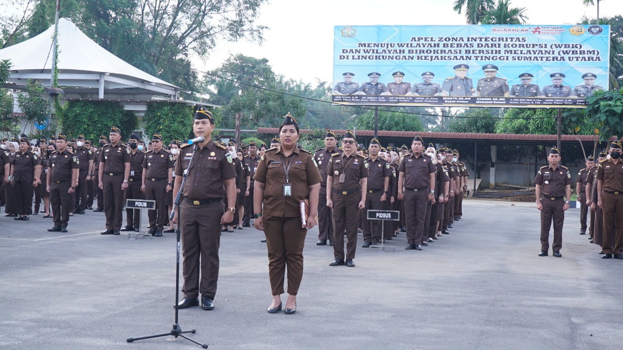 Kajati Sumut Pimpinan Apel Pagi: Agar Seluruh Jajaran Tetap Kompak dan Jaga Integritas