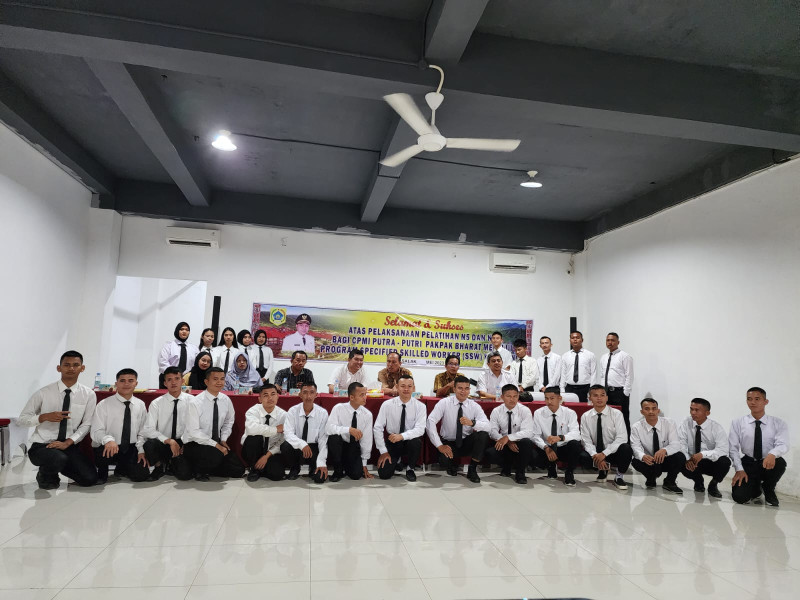 Kadinsos  pakpak Bharat Hadiri Pembukaan Pelatihan N5 dan N4 bagi Putra/putri Pakpak Bharat