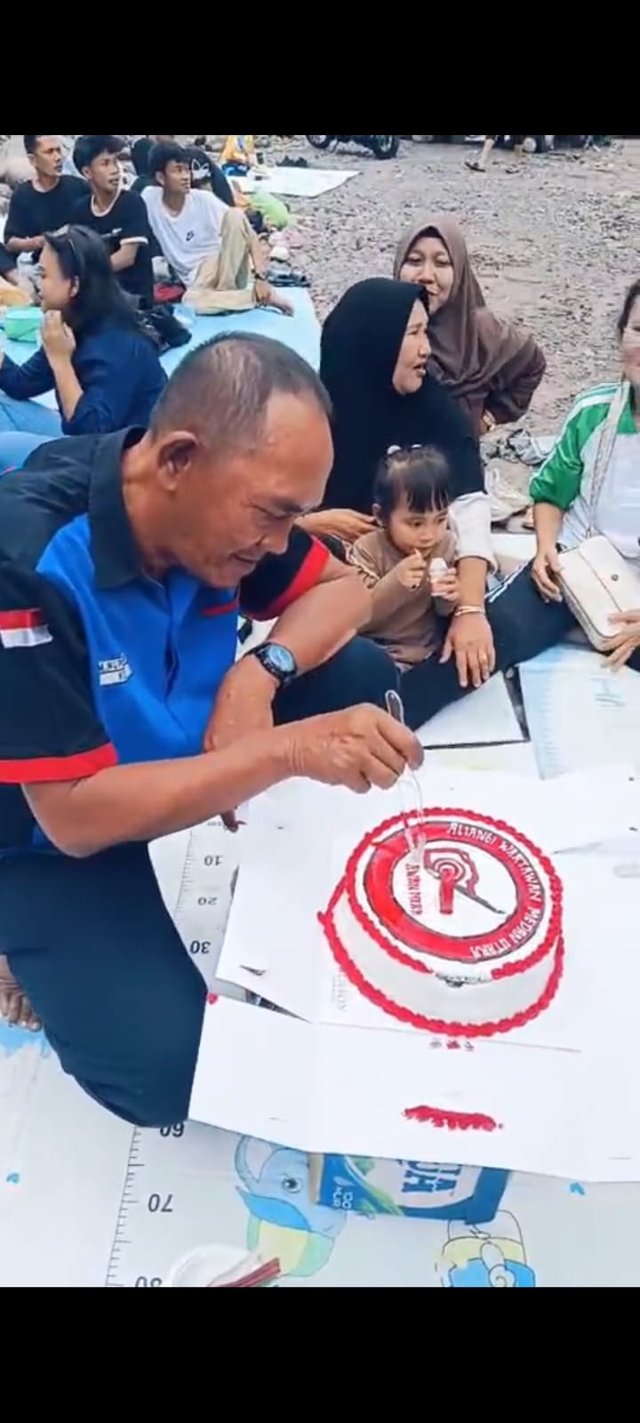 Rayakan HUT ke - 6 Aliansi Wartawan Medan Utara Di Taman Pemandian Alam Tanduk Benua.