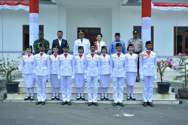 Paskibraka Dairi Jalankan Tugas Dengan Sempurna, Bupati Dairi Eddy Berutu : Kami Bangga, Paskibraka 