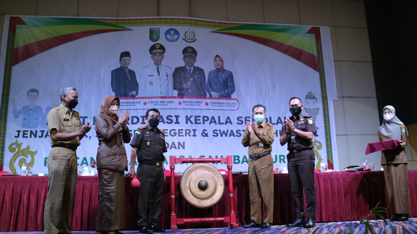 Dibuka Walikota, Kejari Dumai Lounching JAKSA SAHABAT GURU
