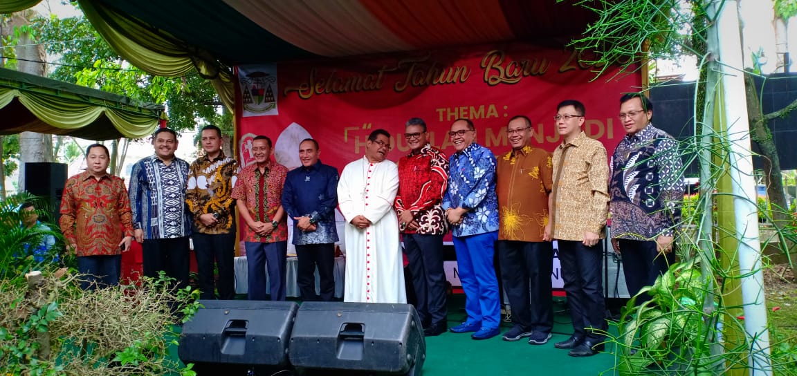 Kapolda Sumut Dan Pangdam I/BB Hadiri Open House 2020 di Keuskupan Agung Medan.