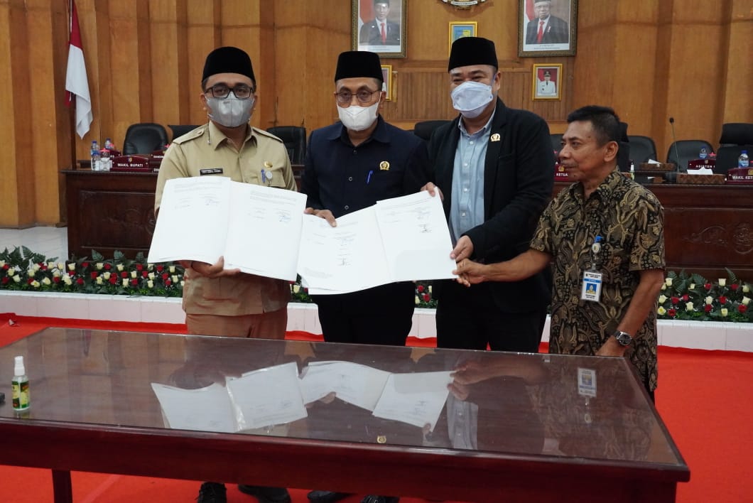 DPRD Batu Bara Setujui Perubahan RPJMD Dan Pengajuan 3 Ranperda