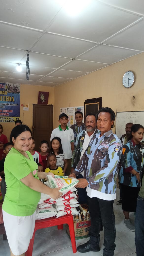 Keluarga Besar Ranting IPK  Tanjung Sari Bantu Sembako Panti Asuhan Sinar Damai Sejahtera.