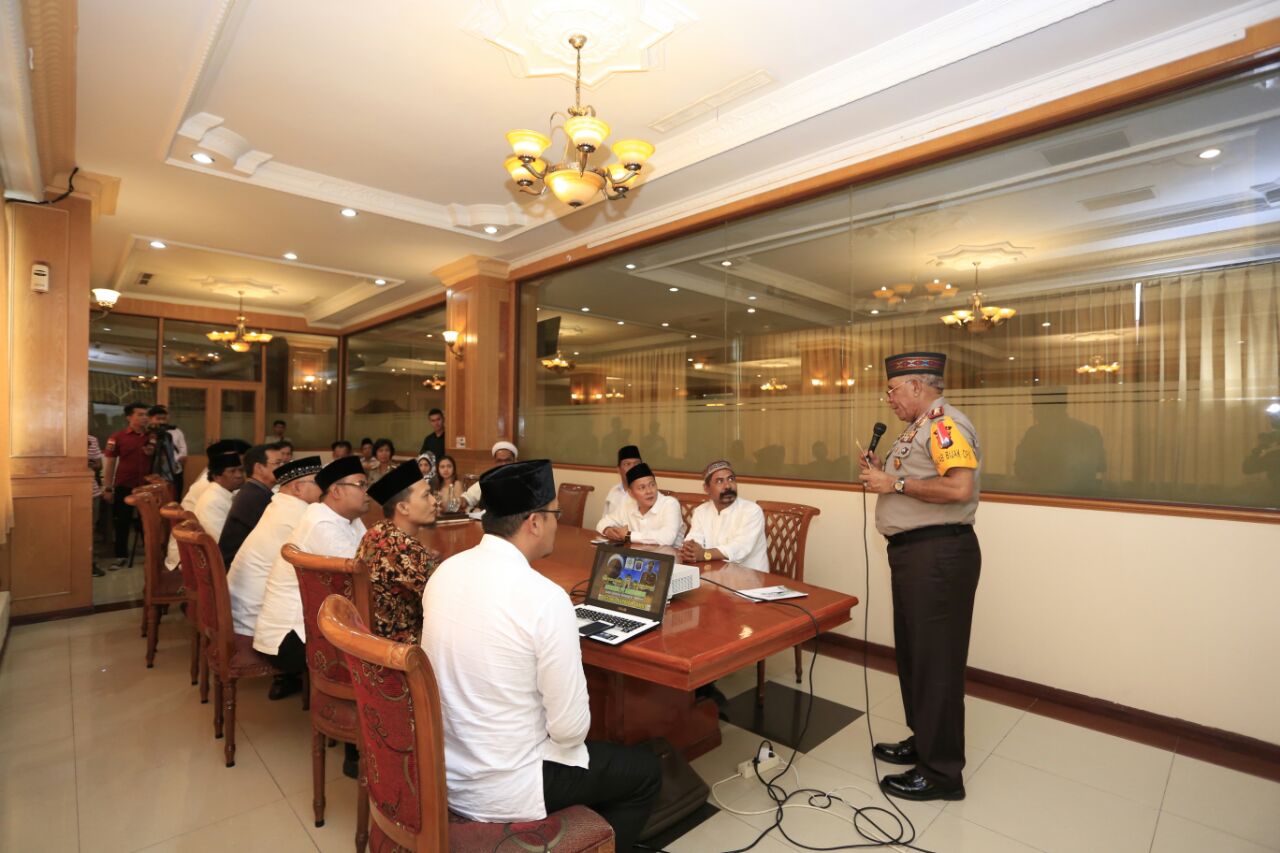 Kapolda Sumut Silahturahmi dengan Pengurus Pusat Badan Koordinasi Muballigh Se-Indonesia