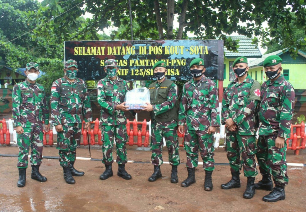 Kakesdam XVII/Cenderawasih Kunjungi Pos Kout Satgas Pamtas Yonif 125/Simbisa