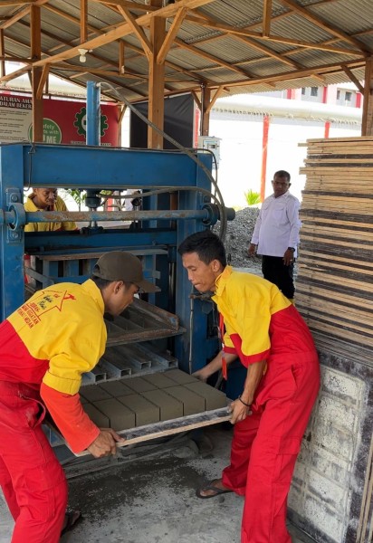 200 Ribu Paving Blok Buatan Warga Binaan Rutan Kelas I Medan Kembali Terjual