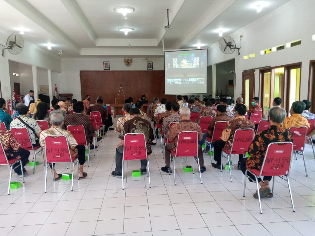 Babinsa Serengan Ikuti Pelantikan Ketua RT dan RW Periode 2021-2024 
