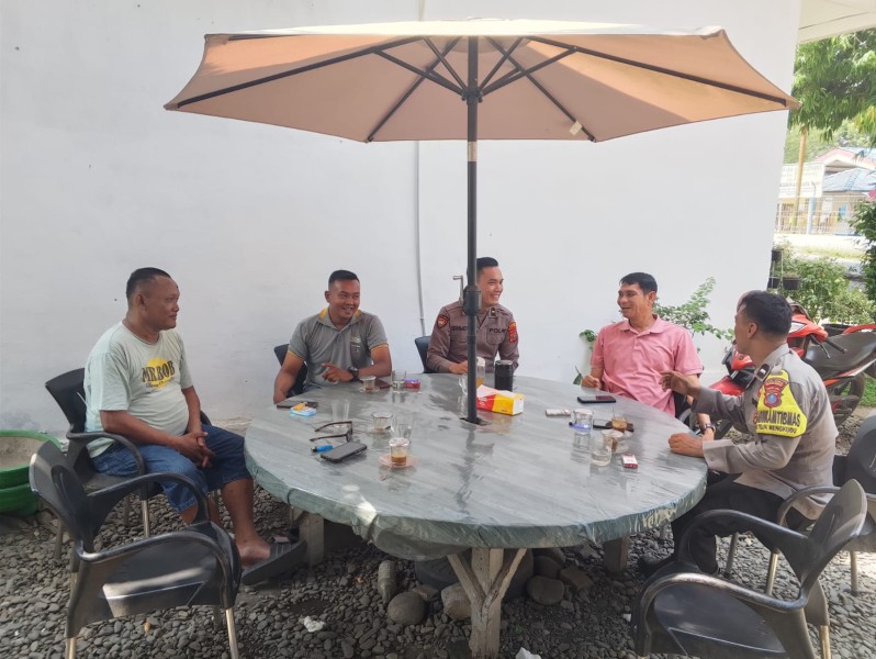 Tiga Bhabinkamtibmas Polres Sergai Diapresiasi, Aktif Dengarkan Aspirasi Warga dan Perkuat Kamtibmas Teluk Mengkudu