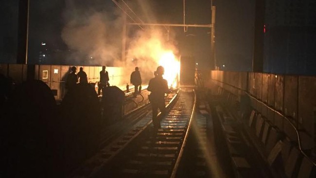 Terminal MRT di Lebak Bulus Terbakar, Diduga Korsleting Listik