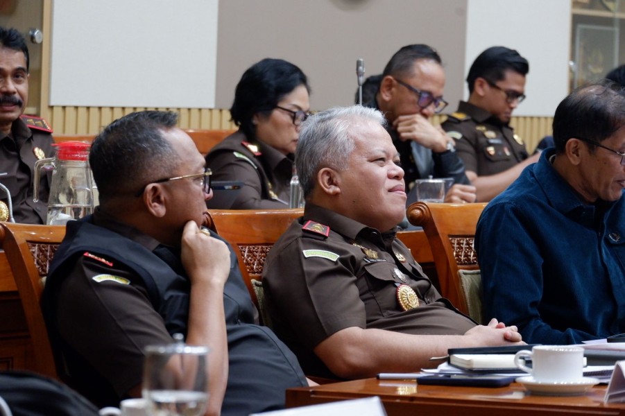 Dihadiri Jaksa Agung RI, Kajati Sumut Ikuti Rapat Kerja Dengan Komisi III DPR-RI