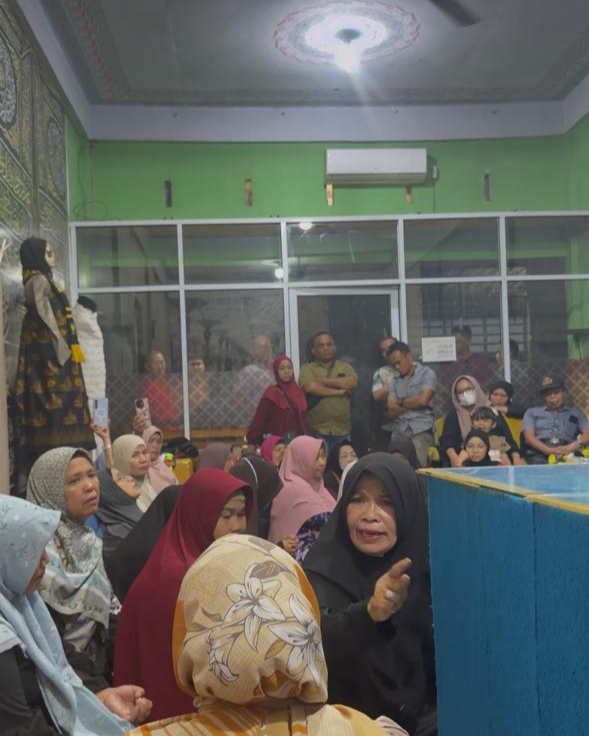 Fakta Baru Aksi Penggerudukan Kantor Travel BMW Pekanbaru, Direktur Sebut Provokator adalah Agennya Sendiri