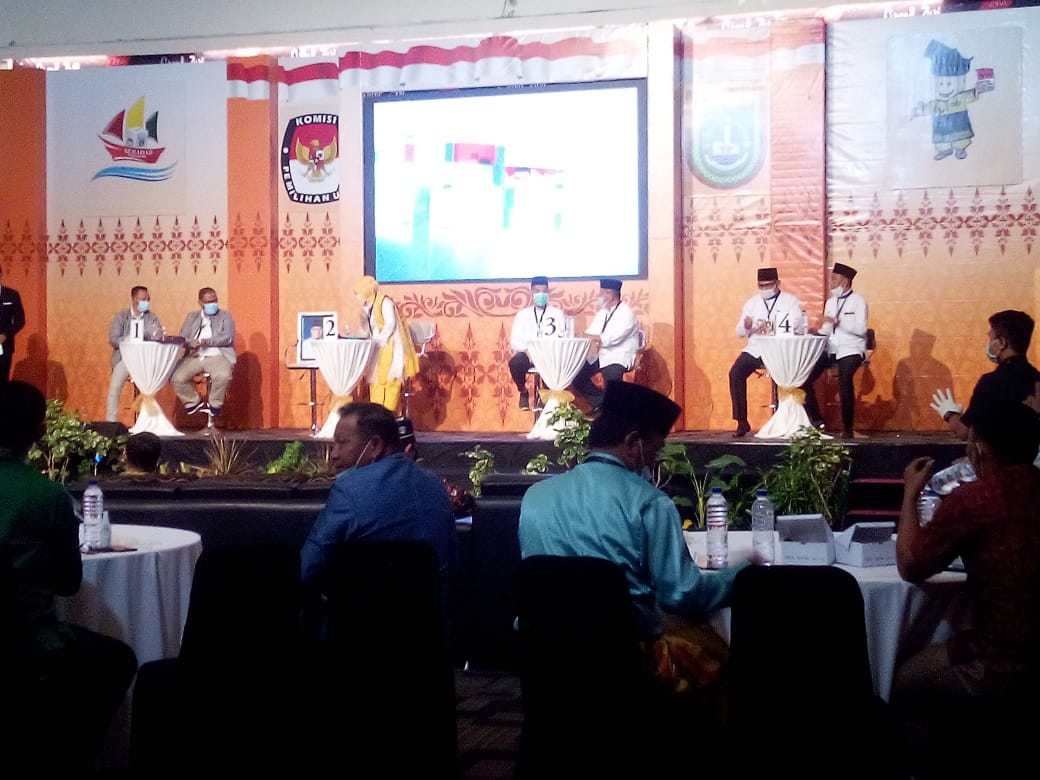 Sukses dan Lancar, Debat Putaran Ke-2 Berhasil Diselenggarakan KPUD Kota Dumai