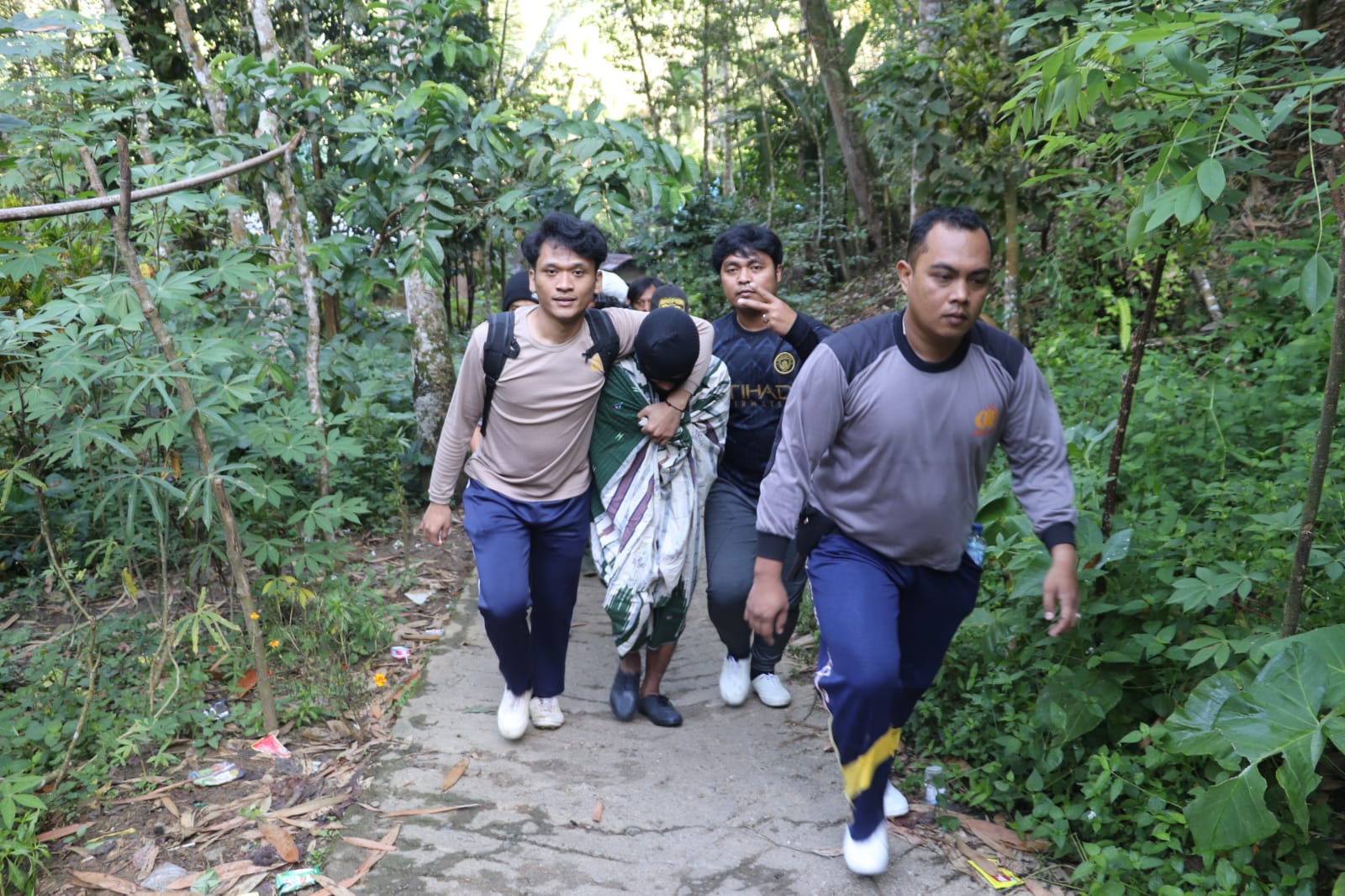 Dit Reskrimsus Polda Sumut Temukan Gudang Penyimpanan Minyak Goreng Jumlah Besar