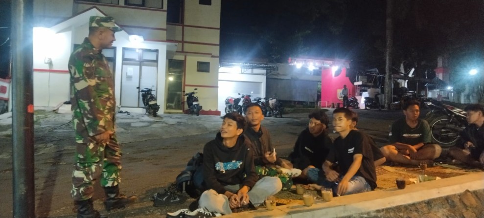 Jaga Kondusifitas Wilayah, Warga Merasa Aman dan Tenang, dikunjungi Babinsa