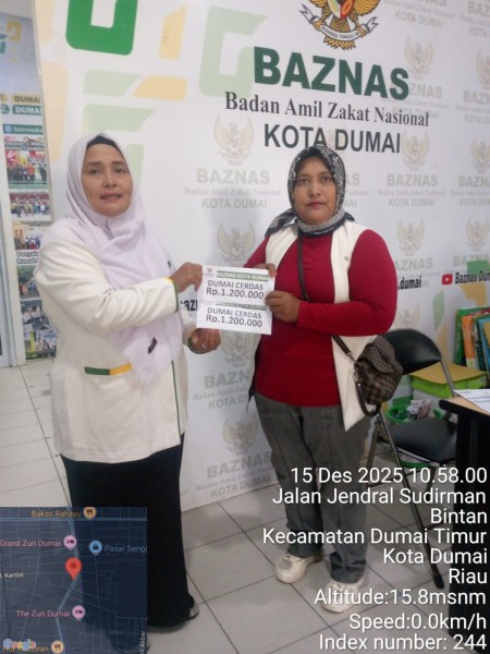 BAZNAS  Serah kan Bantuan Seragam Sekolah Kepada Siswa SDN 010 Dumai