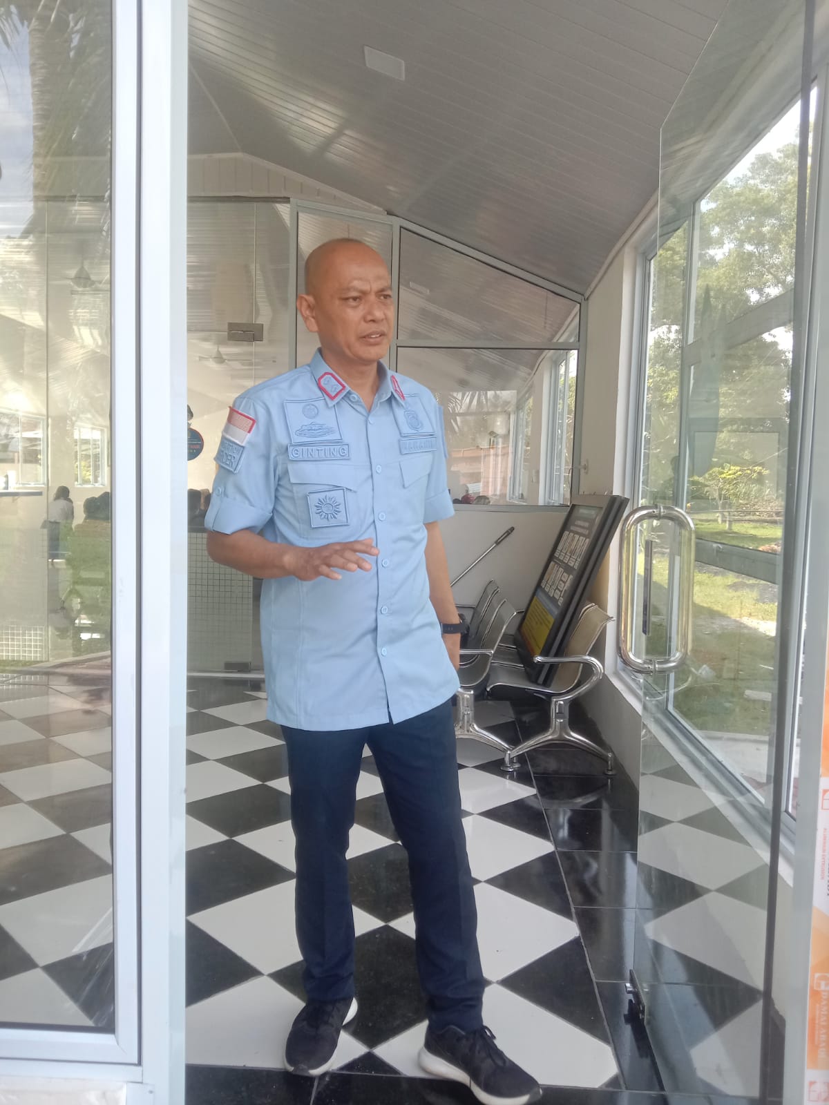 Ruangan Kantor Pembuatan Paspor Imigrasi Kelas ll TPI Dumai Elegan