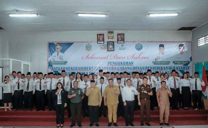 Pengukuhan Satgas Sekolah Bersih Narkoba, Bupati Eddy Berutu: Mari Selamatkan Anak Bangsa
