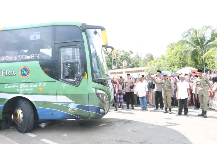 Kapolres Madina Lepas 355 Calon Jemaah Haji Menuju Jeddah Arab Saudi