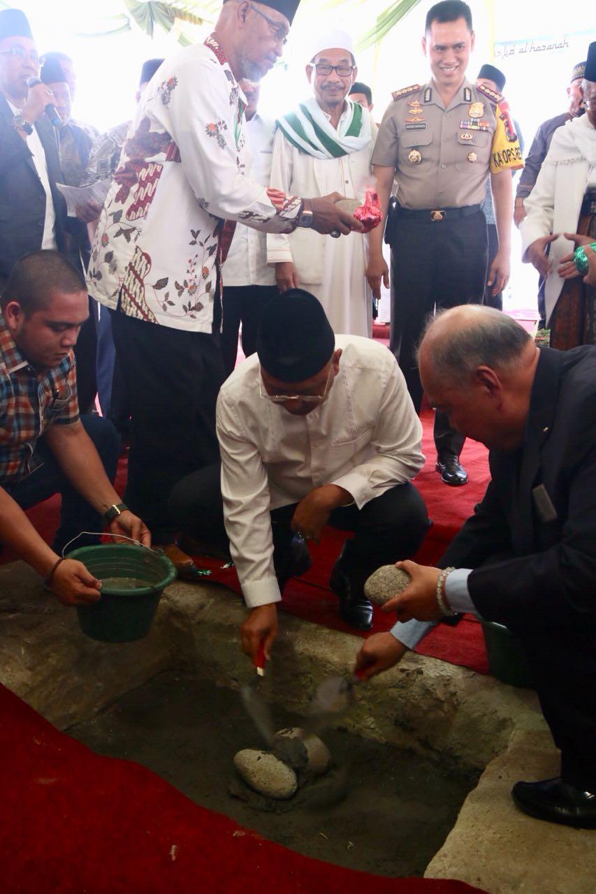 Ketua MUI bersama Wali Kota Medan Letakkan Batu Pertama Pembangunan Masjid Al Hasanah