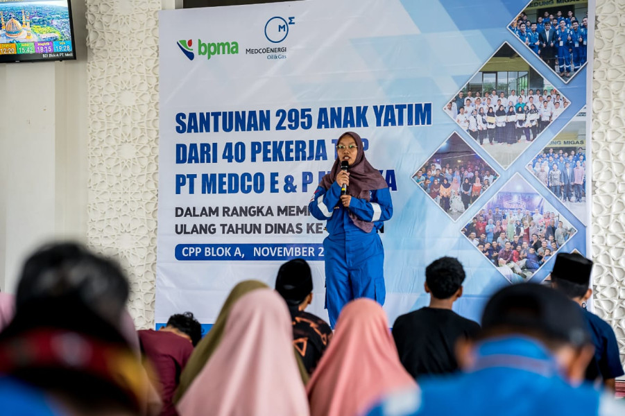 Pekerja Medco E&P Malaka Serahkan Paket Santunan Kepada Ratusan Anak Yatim